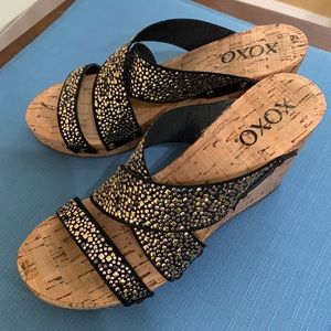 So cute .. heeled sandals